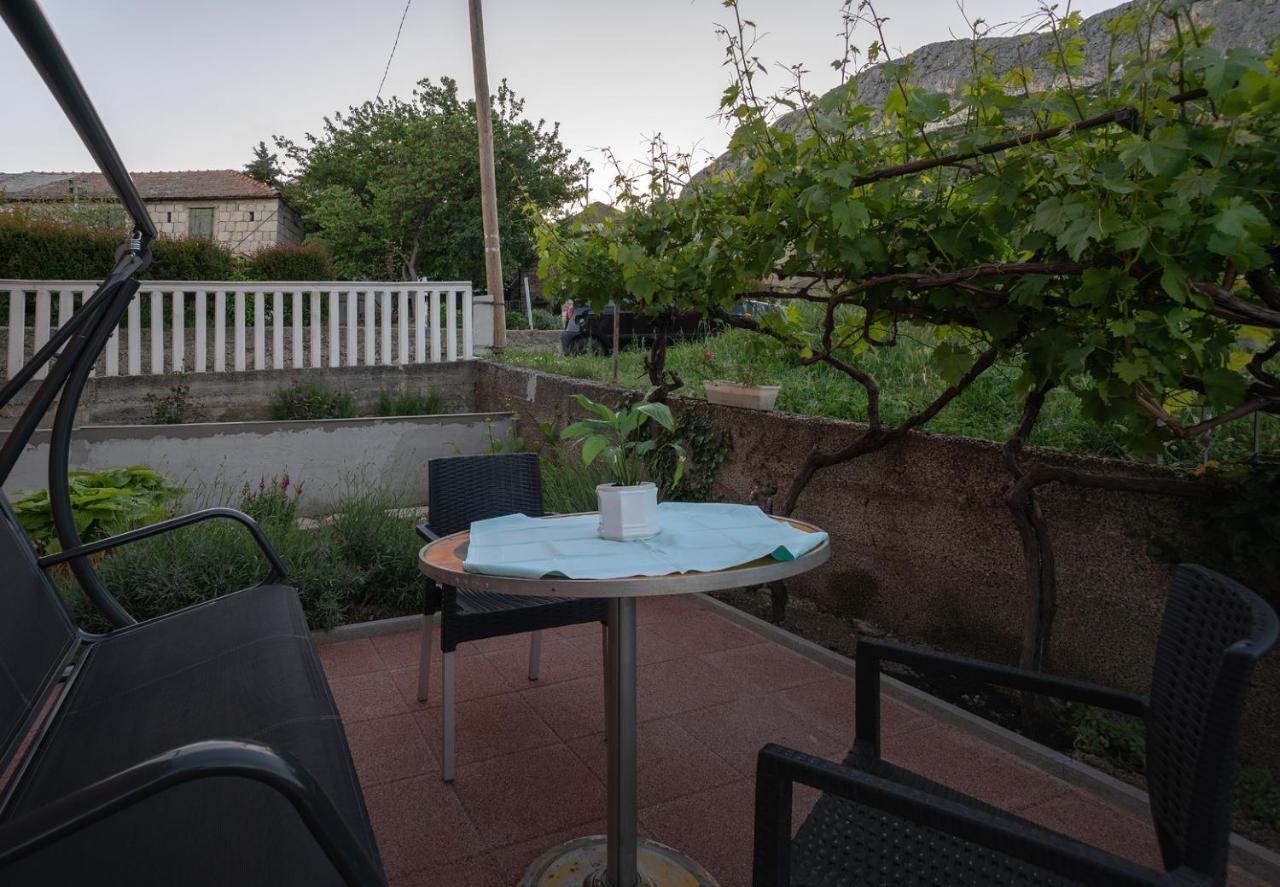 Apartman Karla Solin Exterior photo